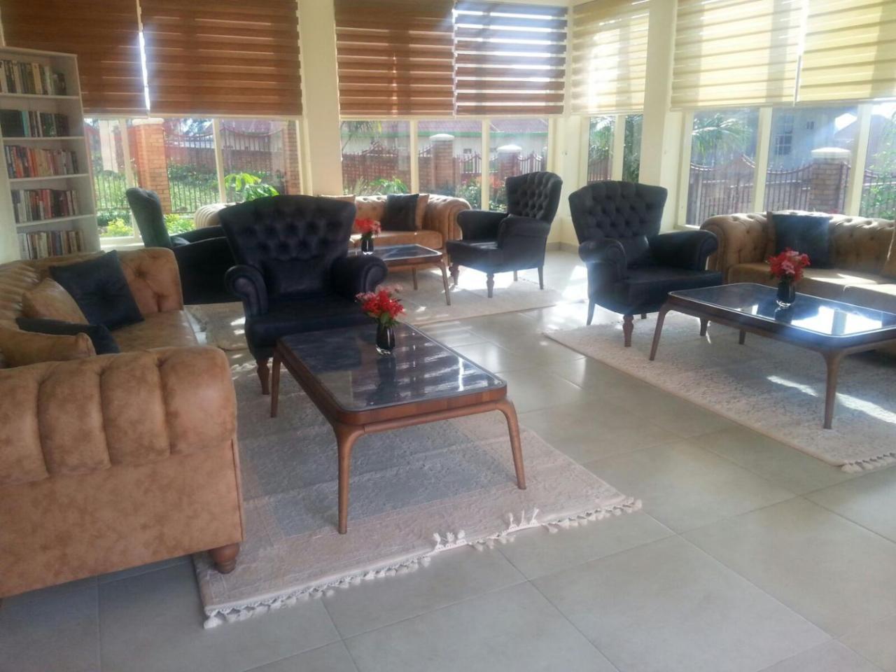 Ikaze B&B Kigali Luaran gambar