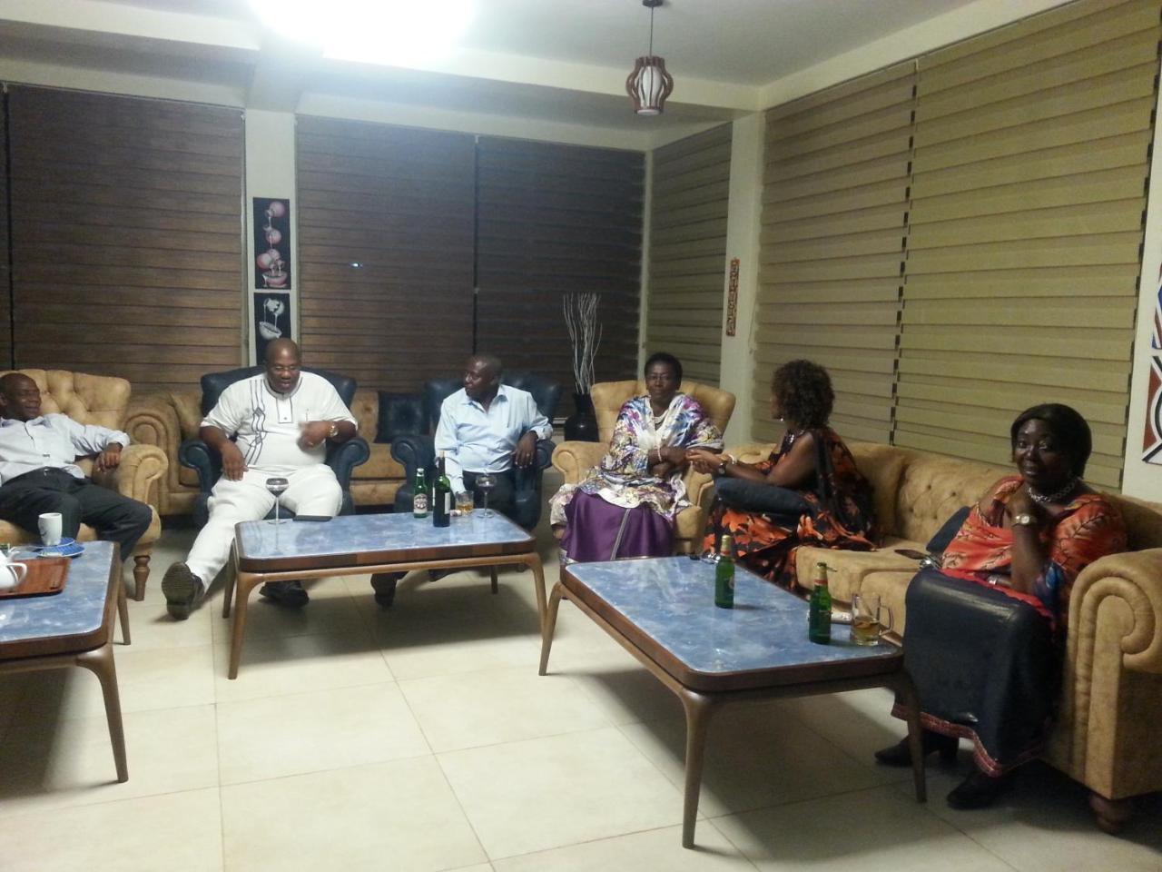 Ikaze B&B Kigali Luaran gambar